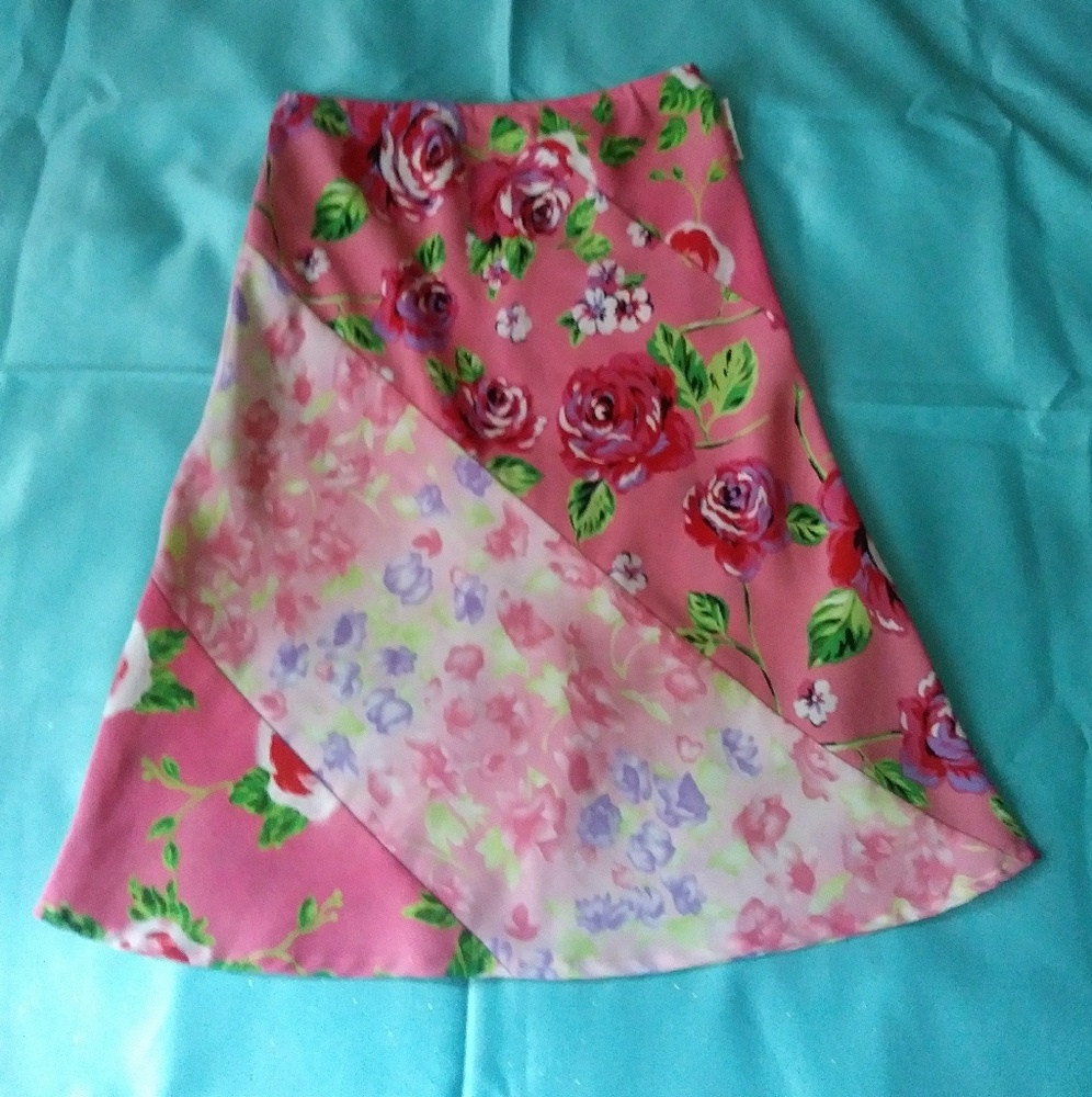 Mary Kate and Ashley floral skirt